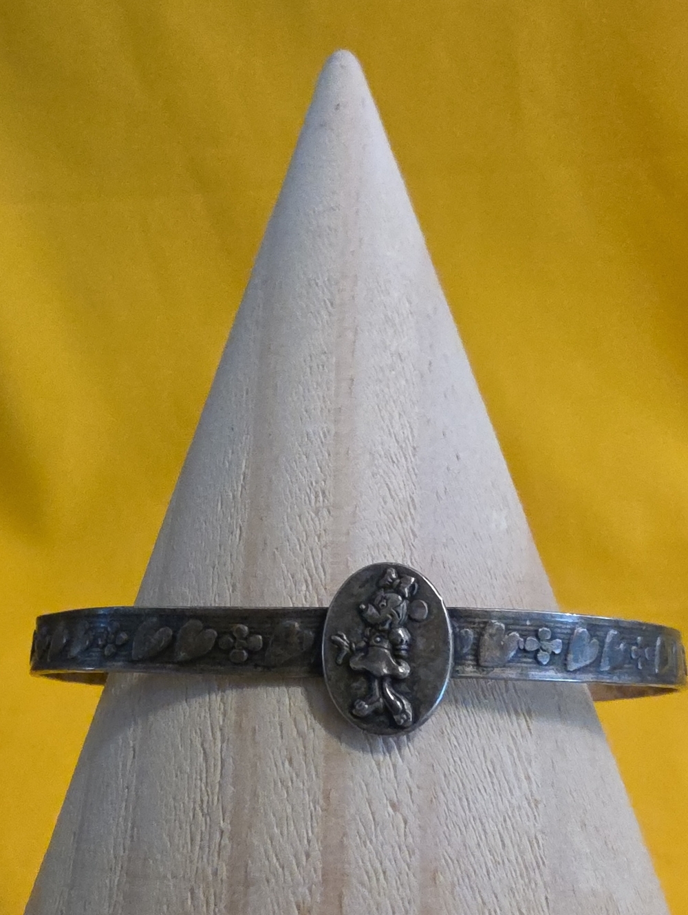 Vintage Minnie Mouse Small Silver-Tone Bracelet ▪︎ Marked © Walt Disney Prods